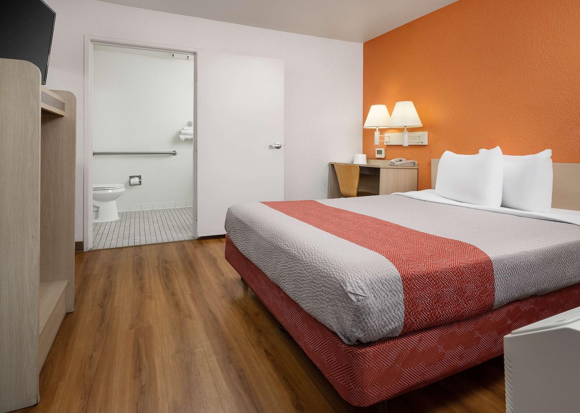 Motel 6-Buena Park, Ca - Knotts Berry Farm - Disneyland Kültér fotó