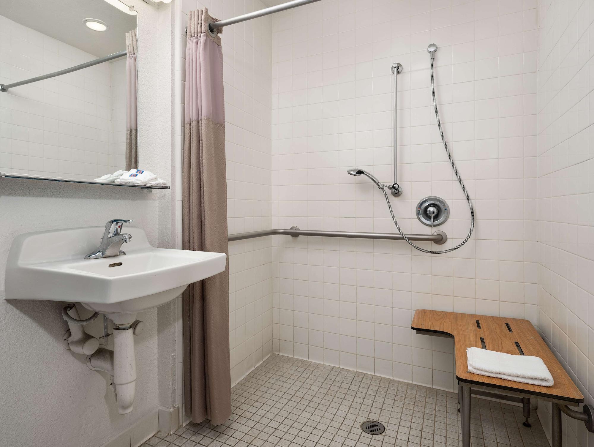 Motel 6-Buena Park, Ca - Knotts Berry Farm - Disneyland Kültér fotó
