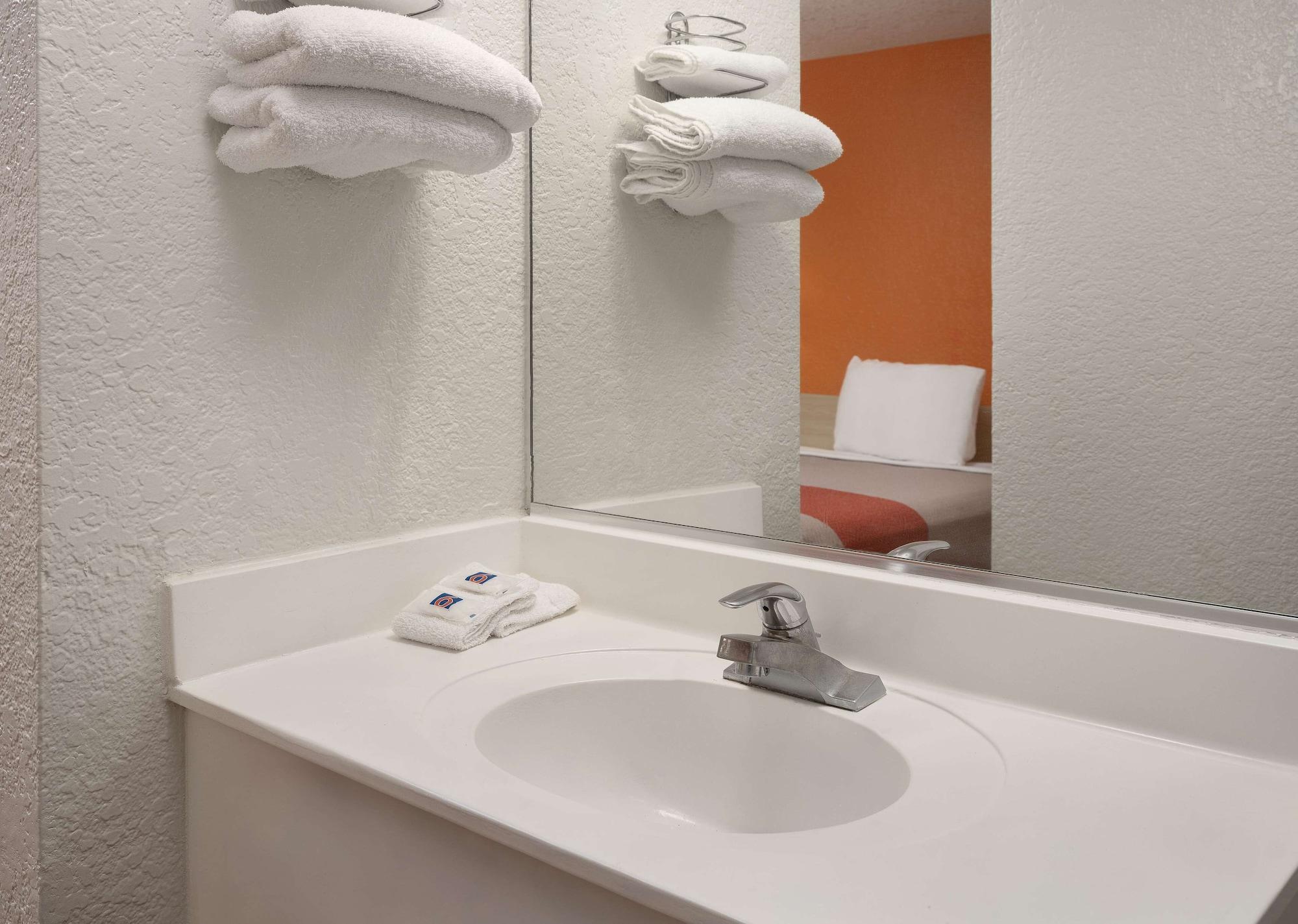 Motel 6-Buena Park, Ca - Knotts Berry Farm - Disneyland Kültér fotó