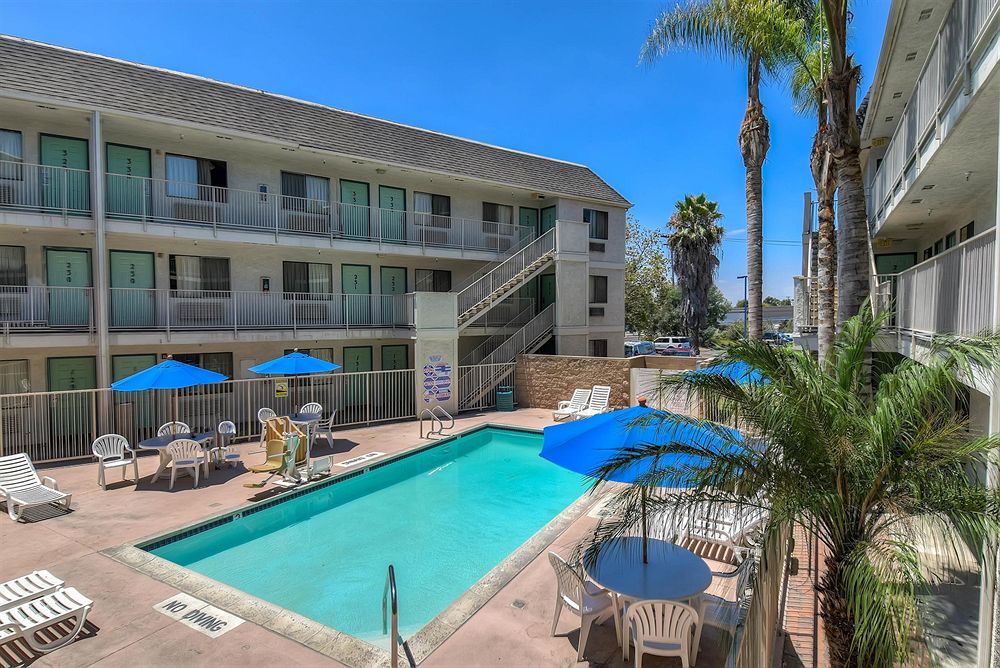 Motel 6-Buena Park, Ca - Knotts Berry Farm - Disneyland Kültér fotó